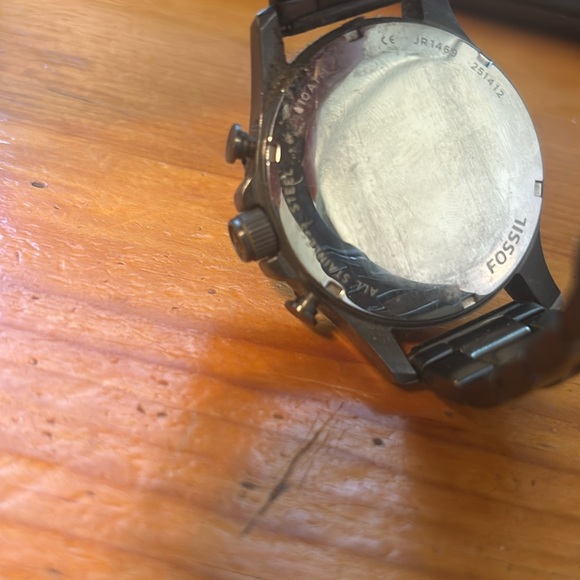Fossil Watch - Picture 4 of 4